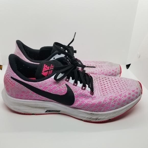 Nike Air Zoom Pegasus 35 sneakers in Hyper Pink size 11 - Picture 1 of 10